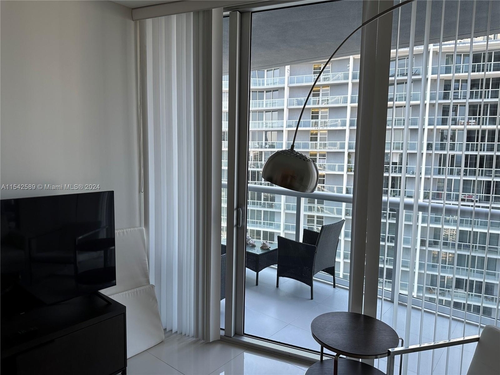 495 Brickell Ave - Photo 10