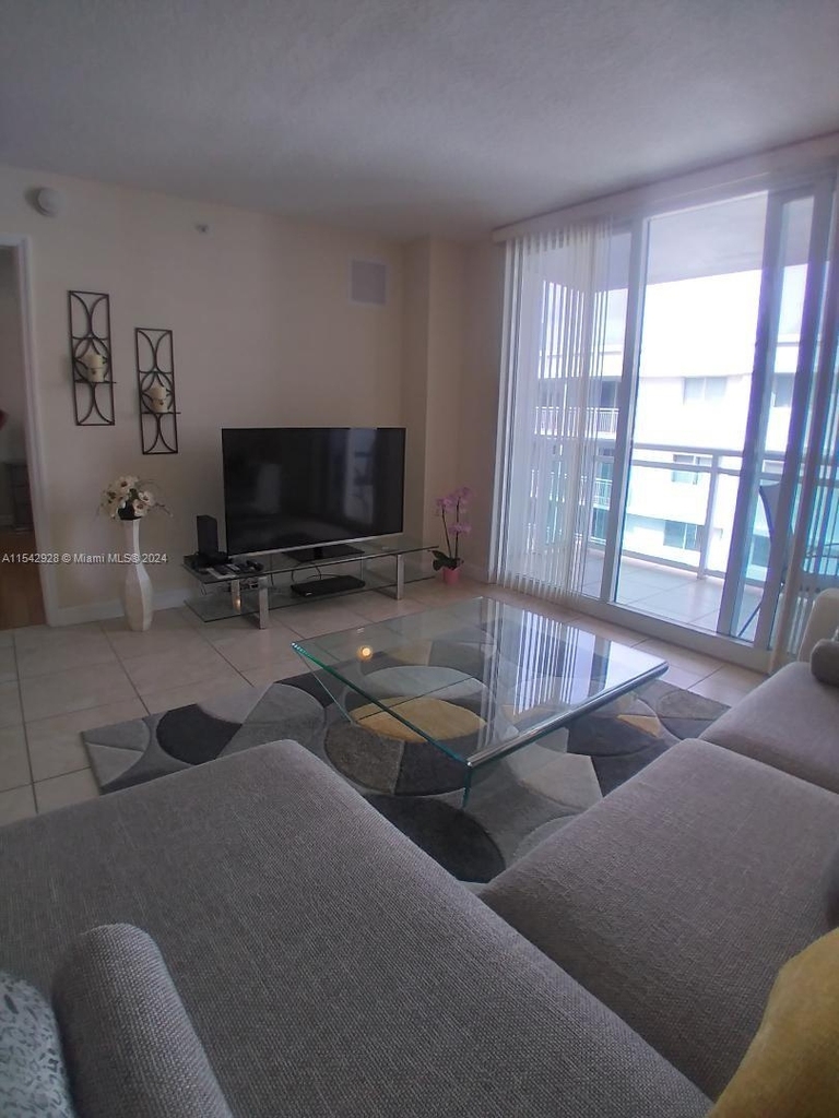 6917 Collins Ave - Photo 8