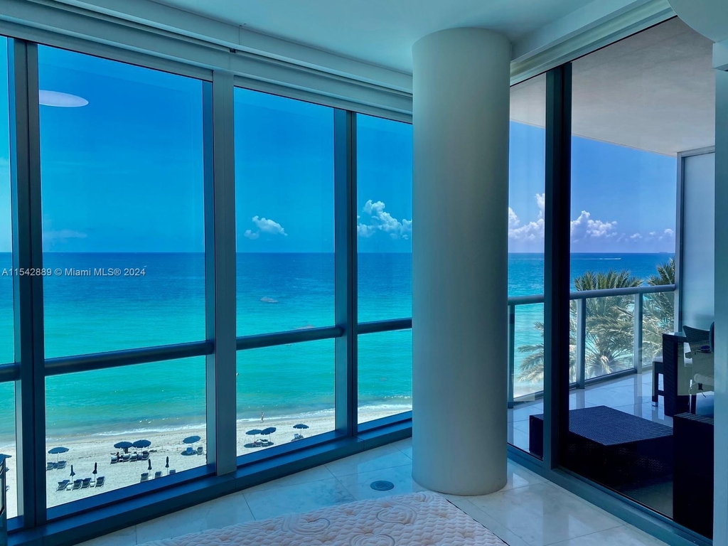 17121 Collins Ave - Photo 42