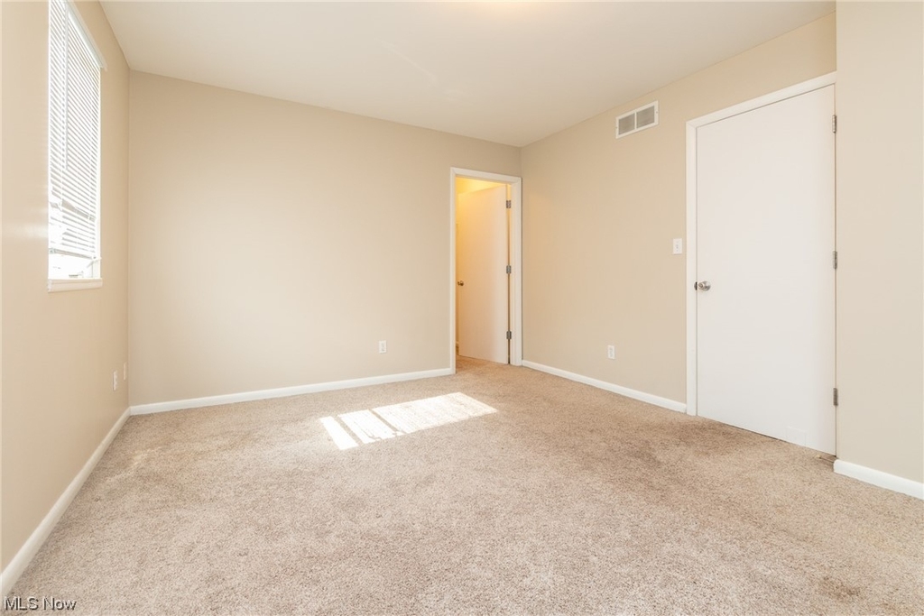 2225 W 41st Street - Photo 15