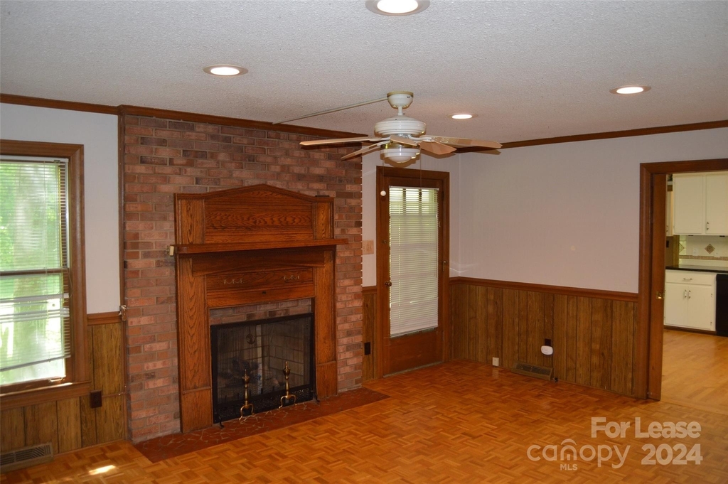 3216 Wentworth Street - Photo 7