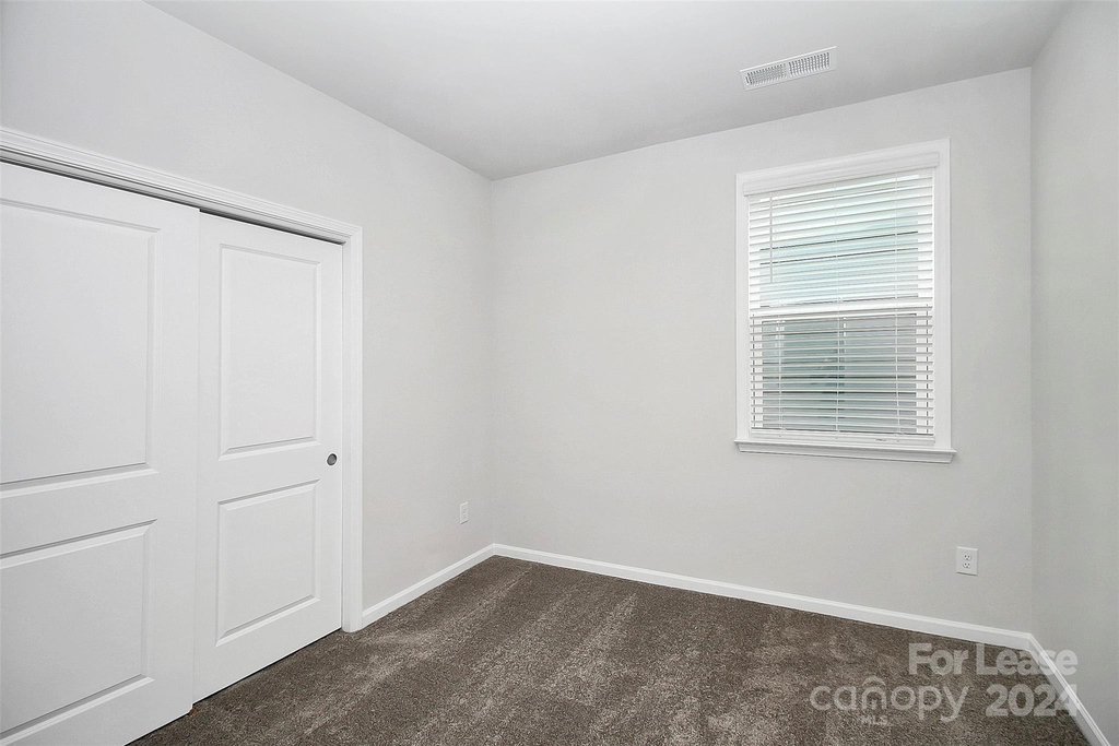 16026 River Tree Lane - Photo 2