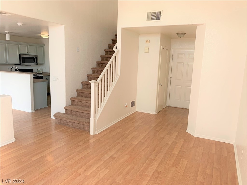 2715 Advancement Avenue - Photo 10