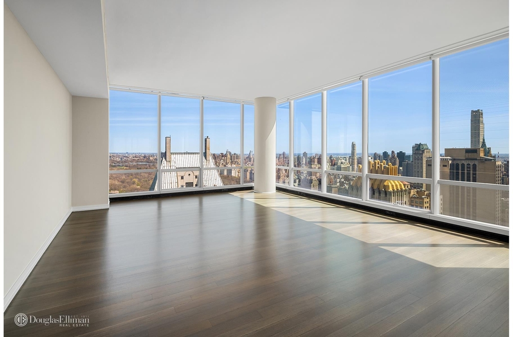 157 W 57th St - Photo 1