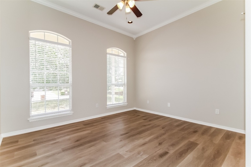 11213 Larkin Lane - Photo 10