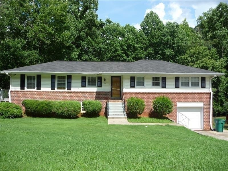 3393 Shawnee Trail - Photo 0