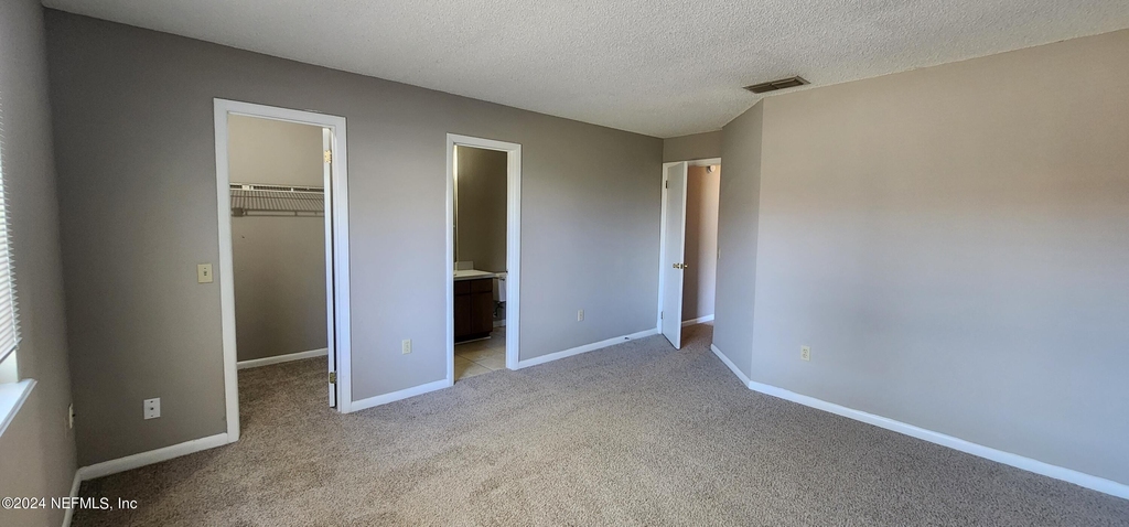 8109 Great Valley Trail - Photo 7