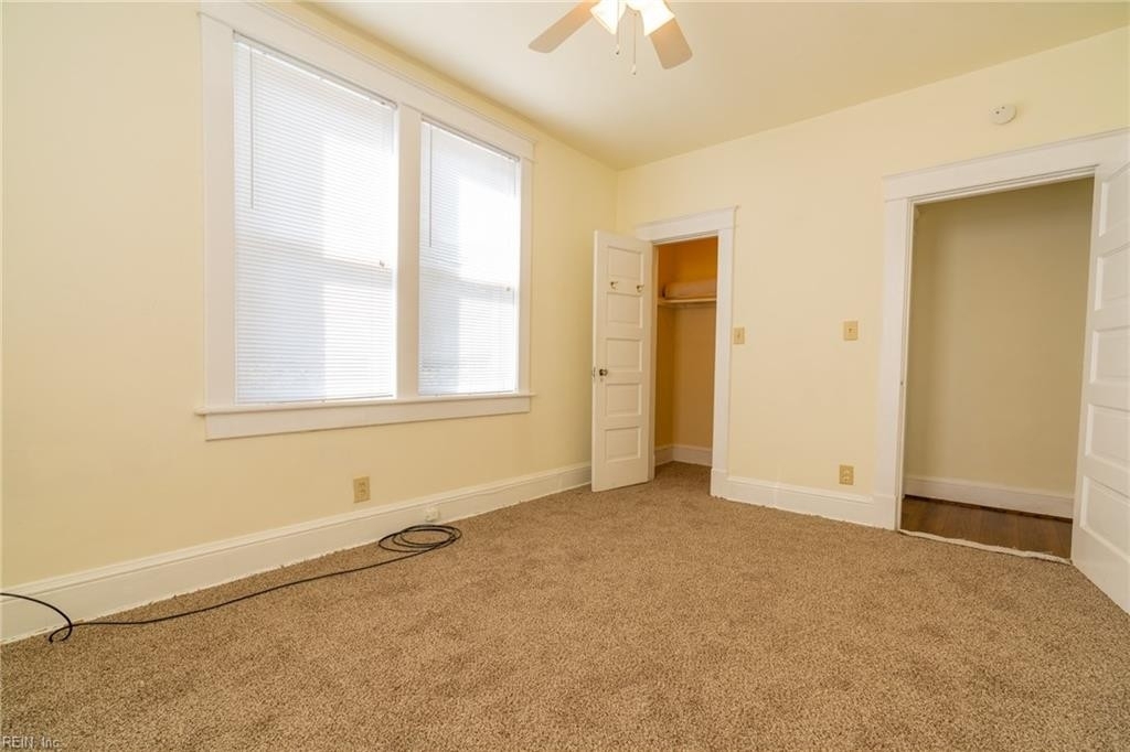 4500 Newport Avenue - Photo 33