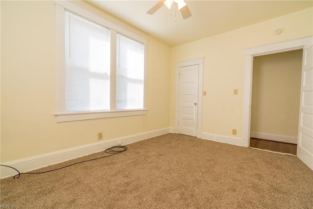 4500 Newport Avenue - Photo 34