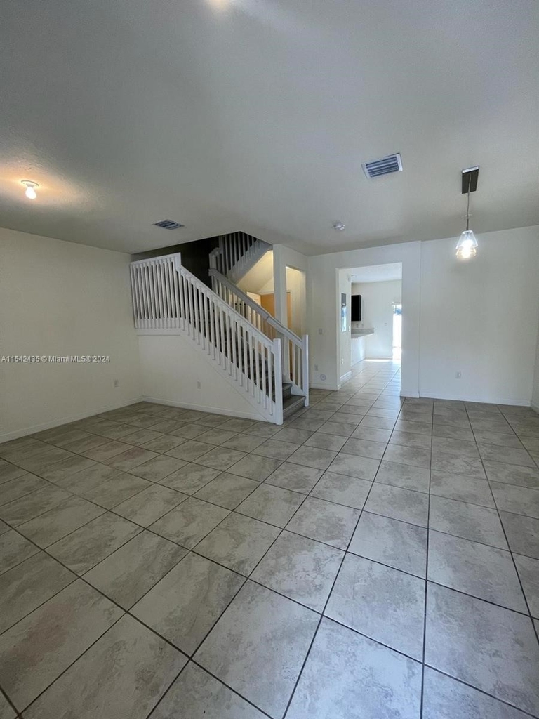 10569 W 33rd Way - Photo 1