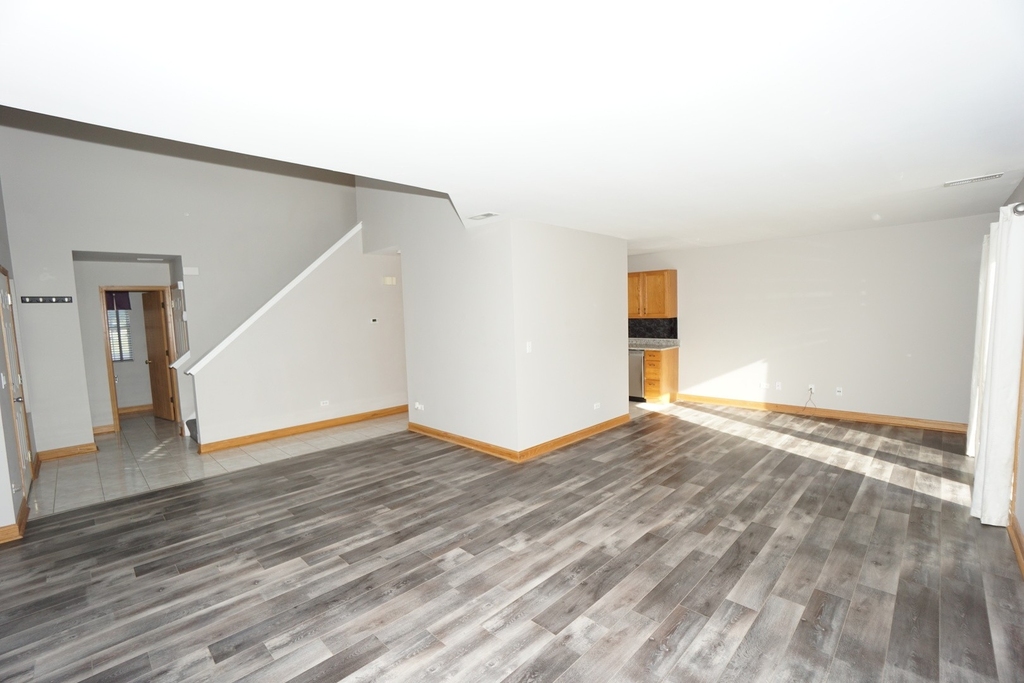 3616 Forest View Drive - Photo 3