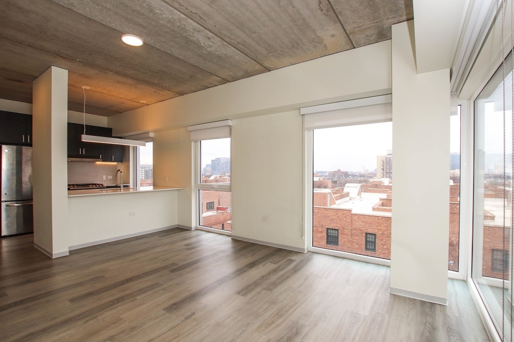 343 W Schiller Street - Photo 1