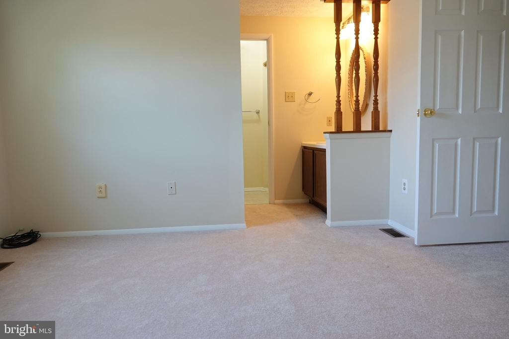 7609 Nutwood Court - Photo 12