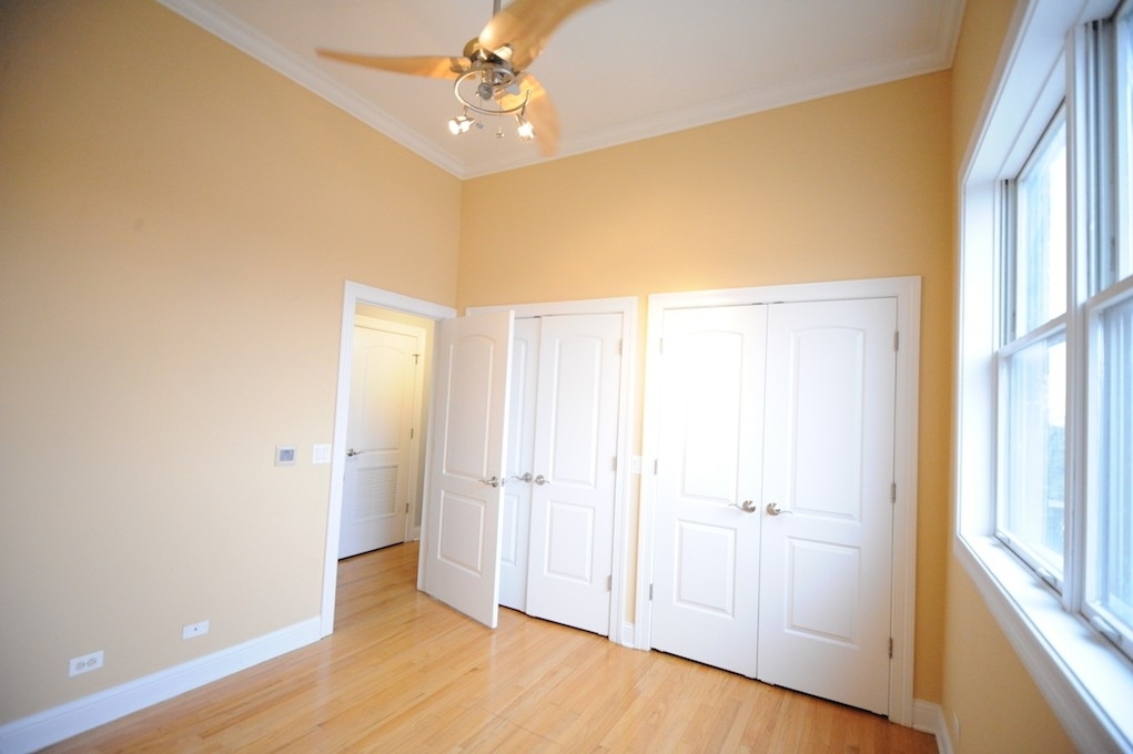 2903 W Irving Park Road - Photo 5