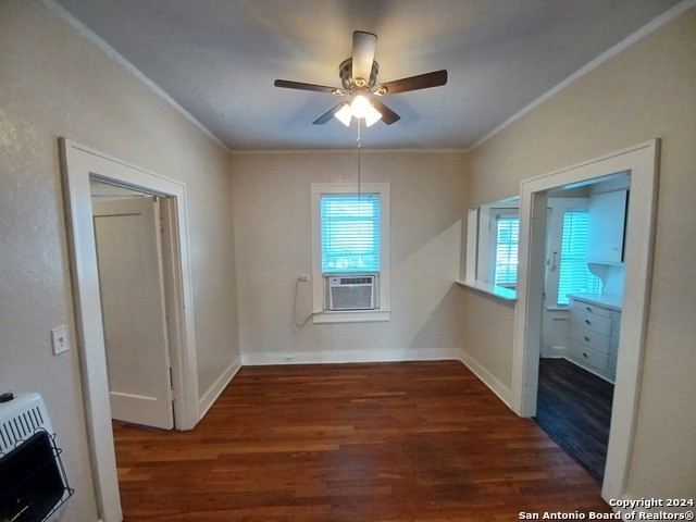 127 W Magnolia Ave - Photo 4