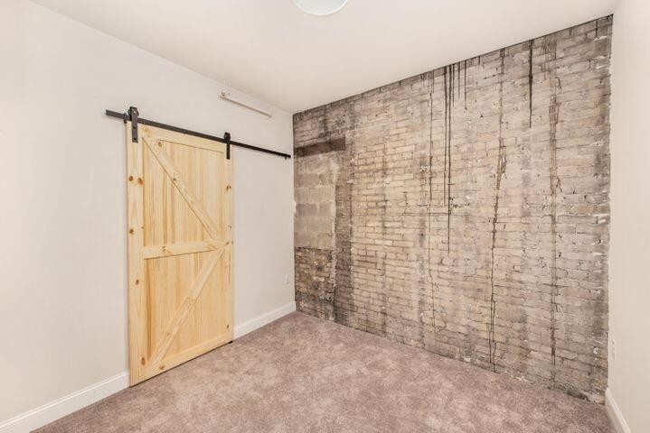 2577 N Downer Ave - Photo 3