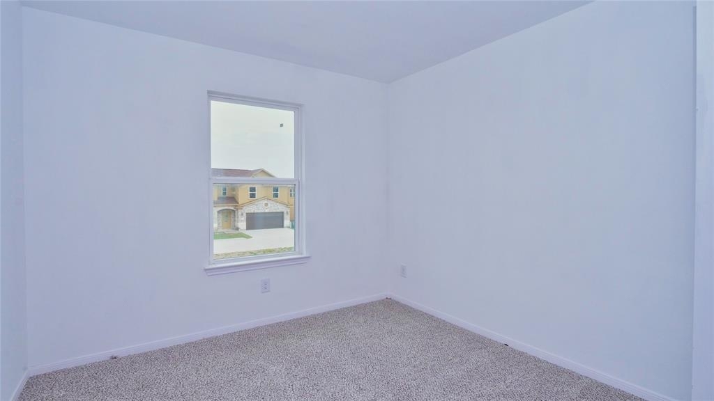 11118 Beverley Park Street, - Photo 9