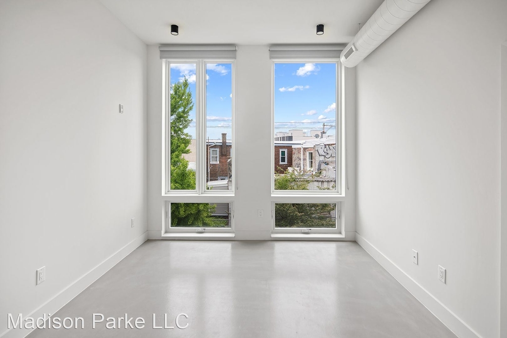 2201 Frankford Ave - Photo 4