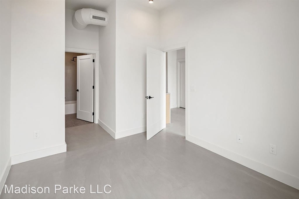 2201 Frankford Ave - Photo 27
