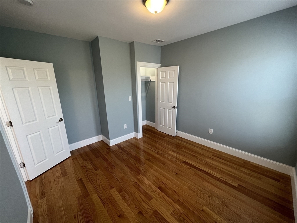 366 Highland Ave - Photo 15