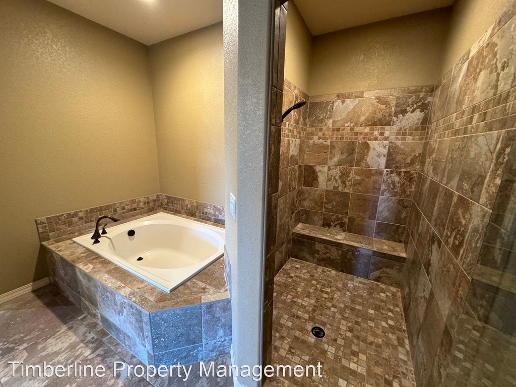 13952 Paradise Villas Grv - Photo 12