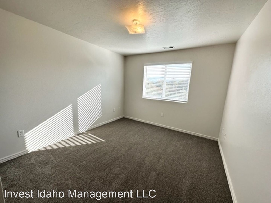 3922 Idaho Ave - Photo 20