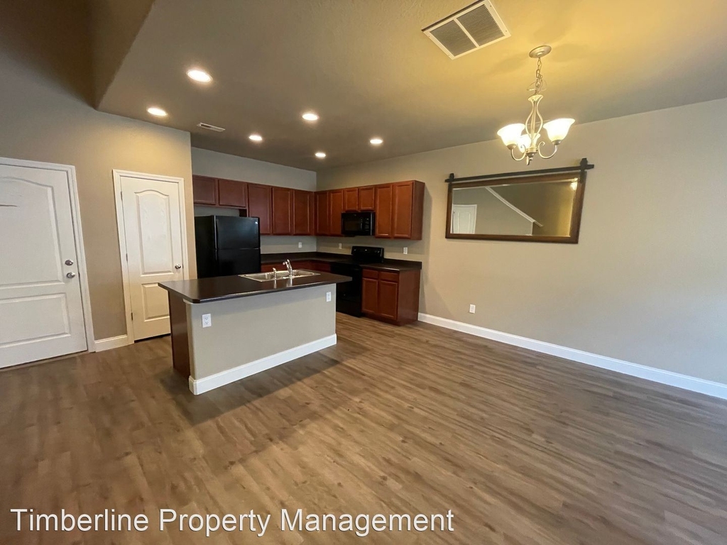 8811 White Prairie View - Photo 13