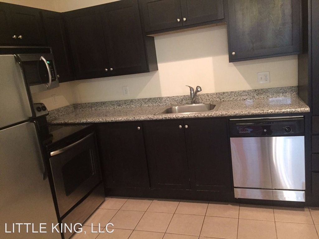 3225 Ne Mlk Blvd - Photo 1