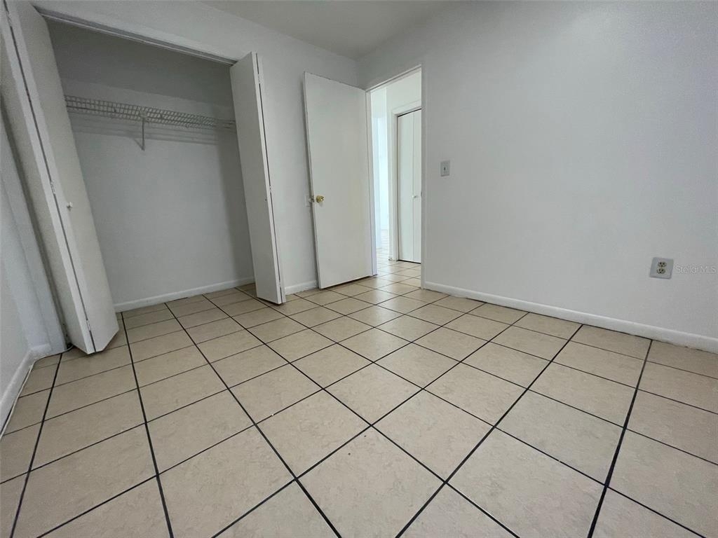 10407 N Jasmine Avenue - Photo 19