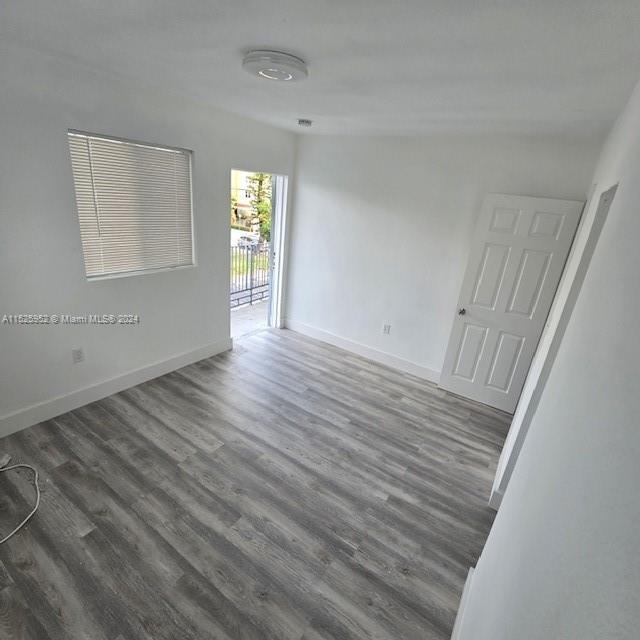 535 Nw 7th St - Photo 6