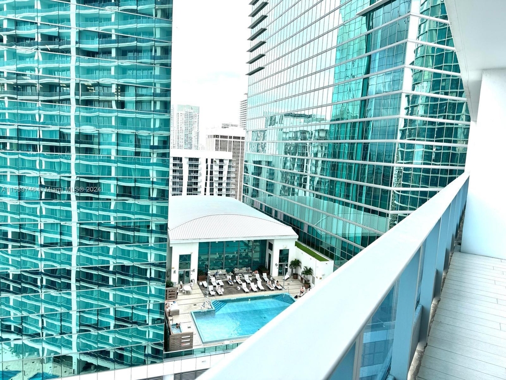 200 Biscayne Boulevard Way - Photo 8