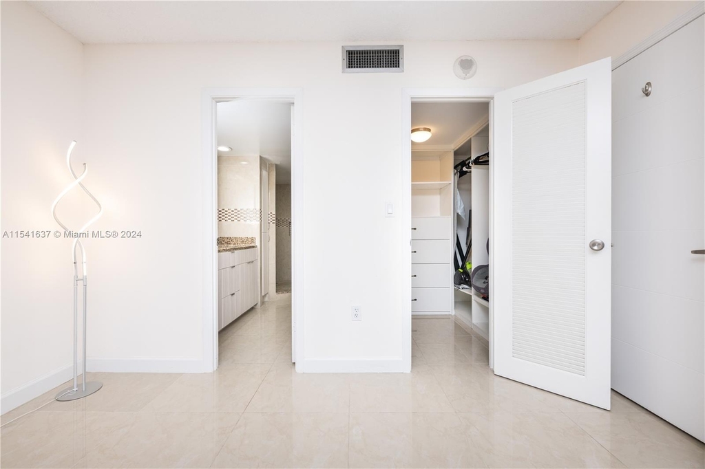 1833 S Ocean Dr - Photo 24