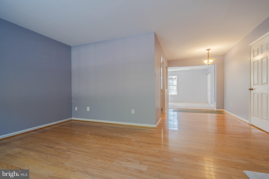 5939 First Landing Way - Photo 7