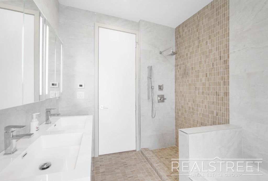 455 Franklin Avenue - Photo 10