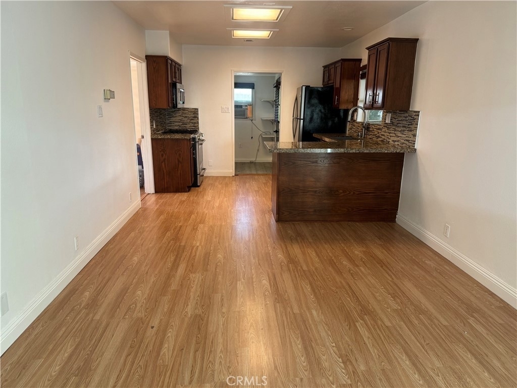 925 Marine Street - Photo 3