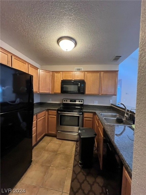 9325 W Desert Inn Road - Photo 22