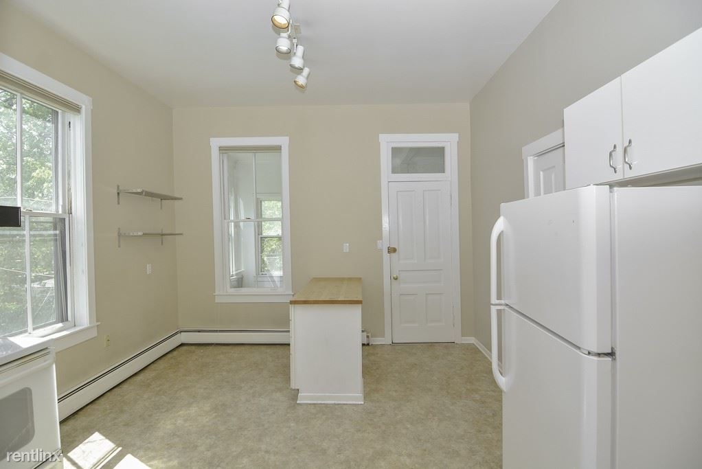 1441 W. Warner, Unit 5 - Photo 3