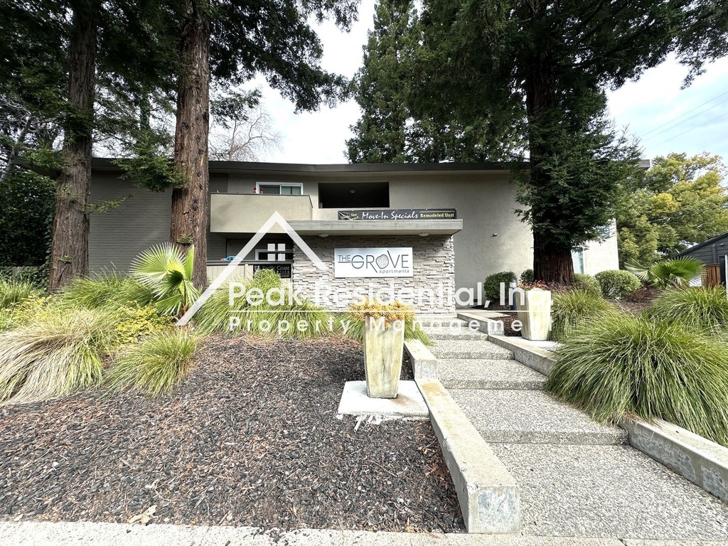 1025 35th Ave - Photo 17