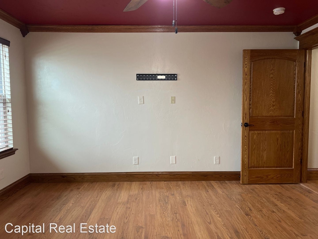 2111 N. Anderson Road Apt B - Photo 21