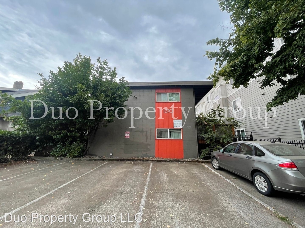 1370 High Street - Photo 12