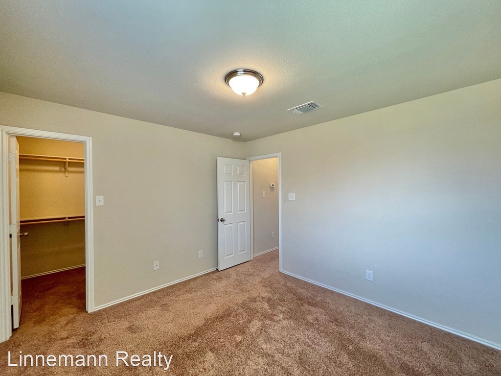 3311 Lorne Drive - Photo 28