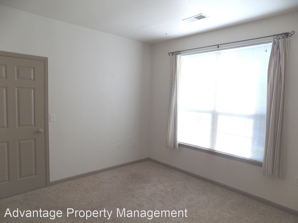5620 Fossil Creek Parkway 10104 - Photo 6