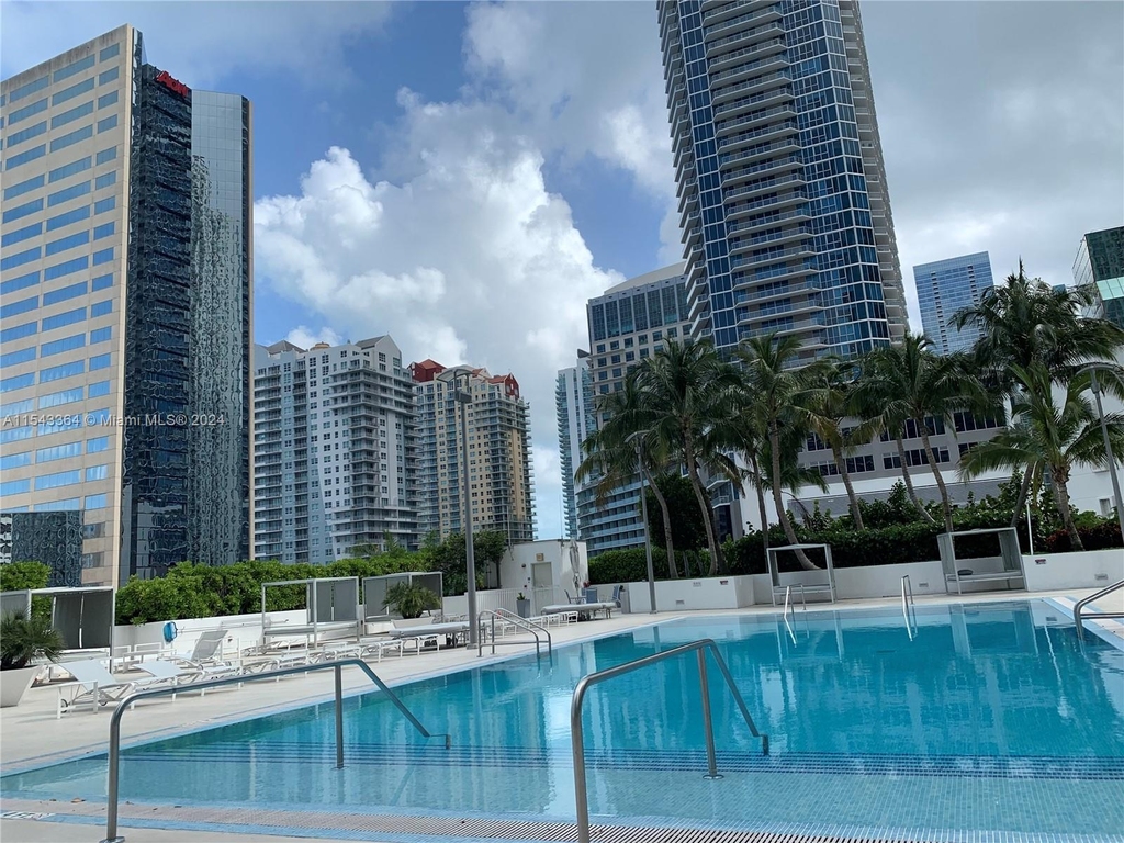 951 Brickell Ave - Photo 19