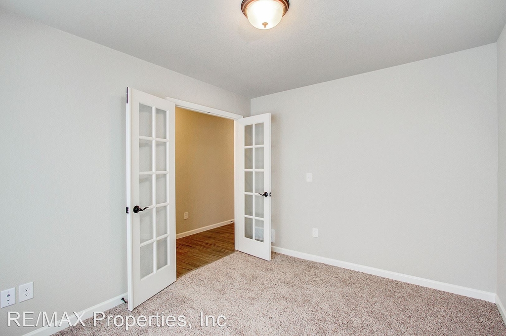 11298 Cold Creek View - Photo 12