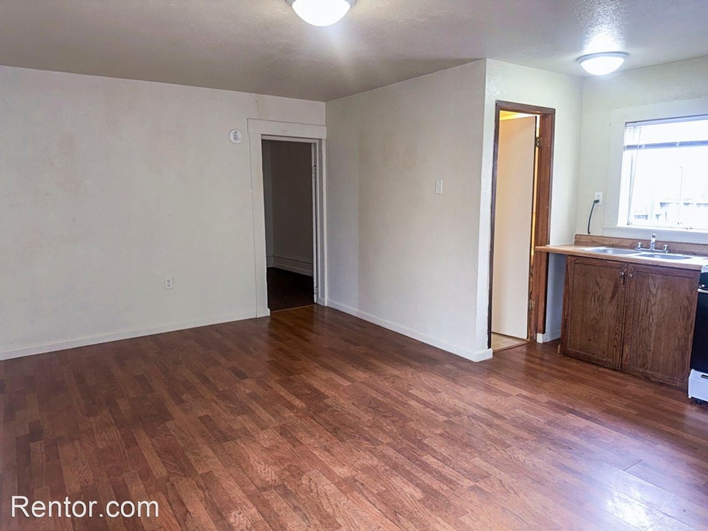 1254 L Street - Photo 3