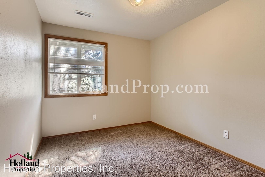 15466-70 Sw Donna Court - Photo 10