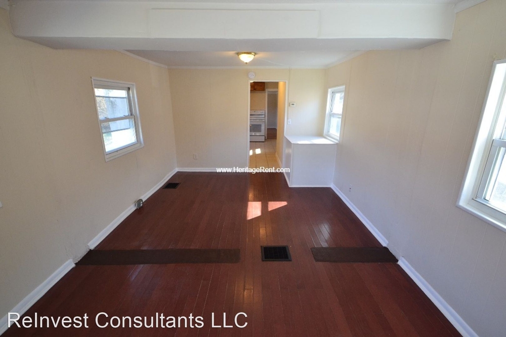 6298 Betts Ave. - Photo 1