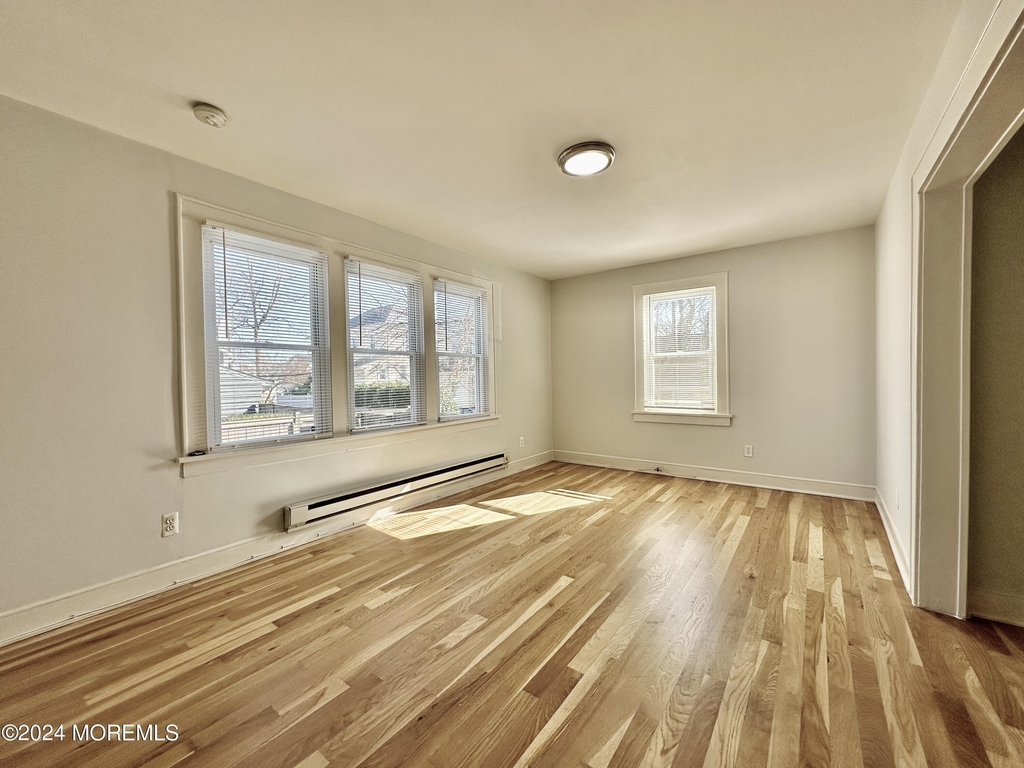 1004 5th Avenue - Photo 2