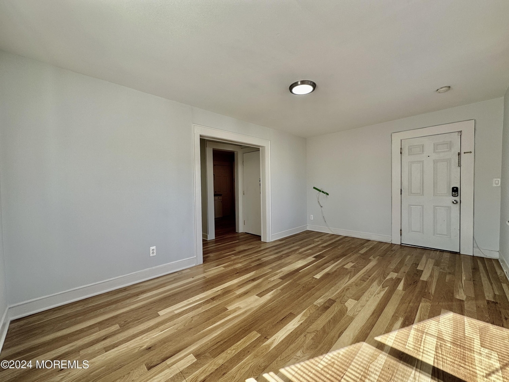 1004 5th Avenue - Photo 1