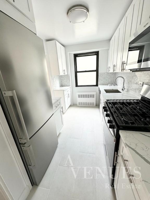 East 86th Street - Photo 1